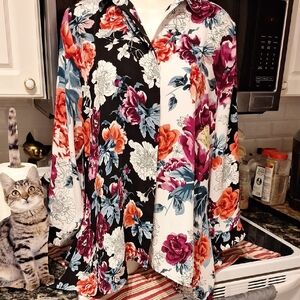 o Womens Floral Button Long Sleeve Stretch Plus Size Blouse 16/18P